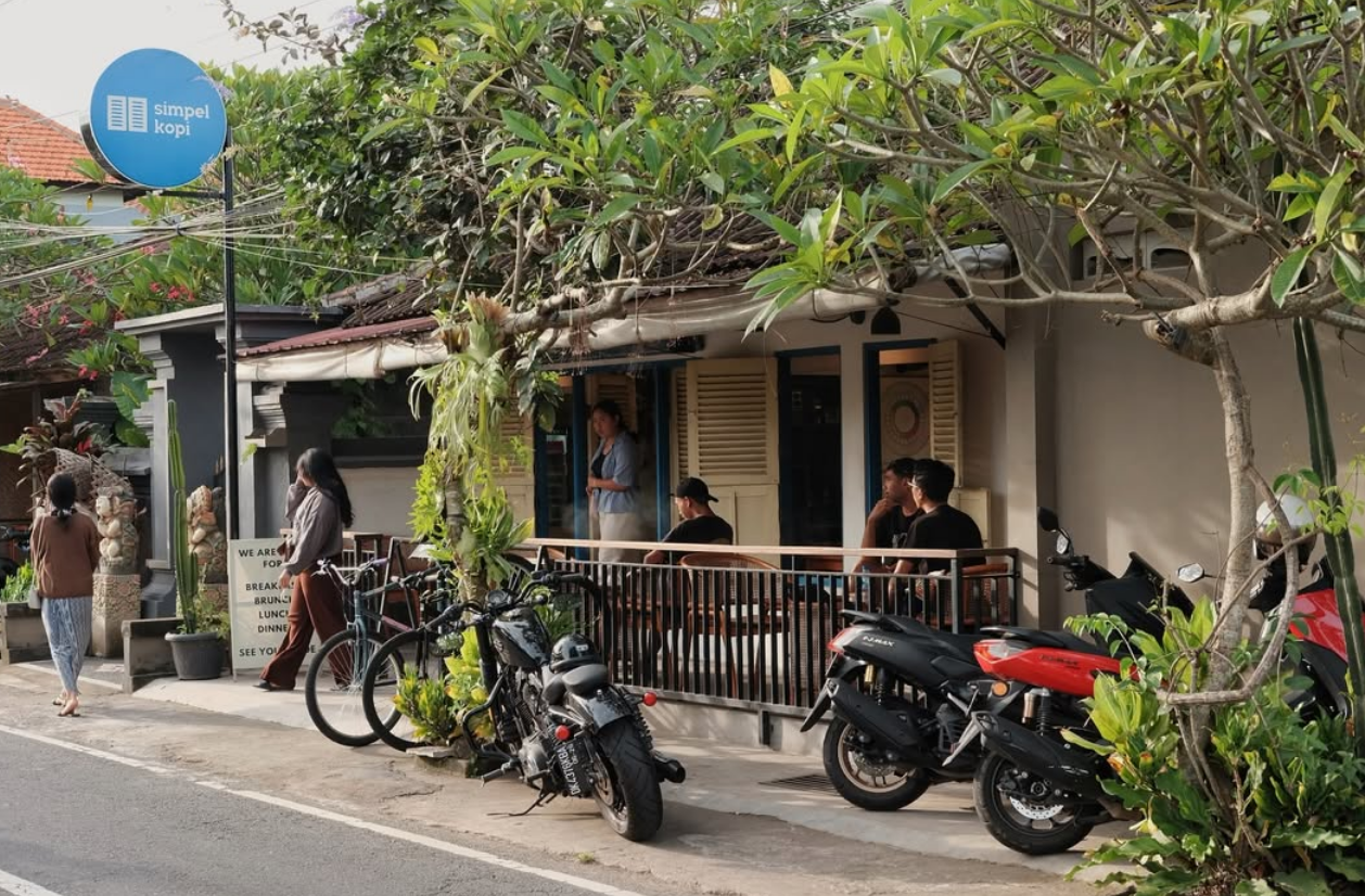 Sukawati coffee shops Gianyar